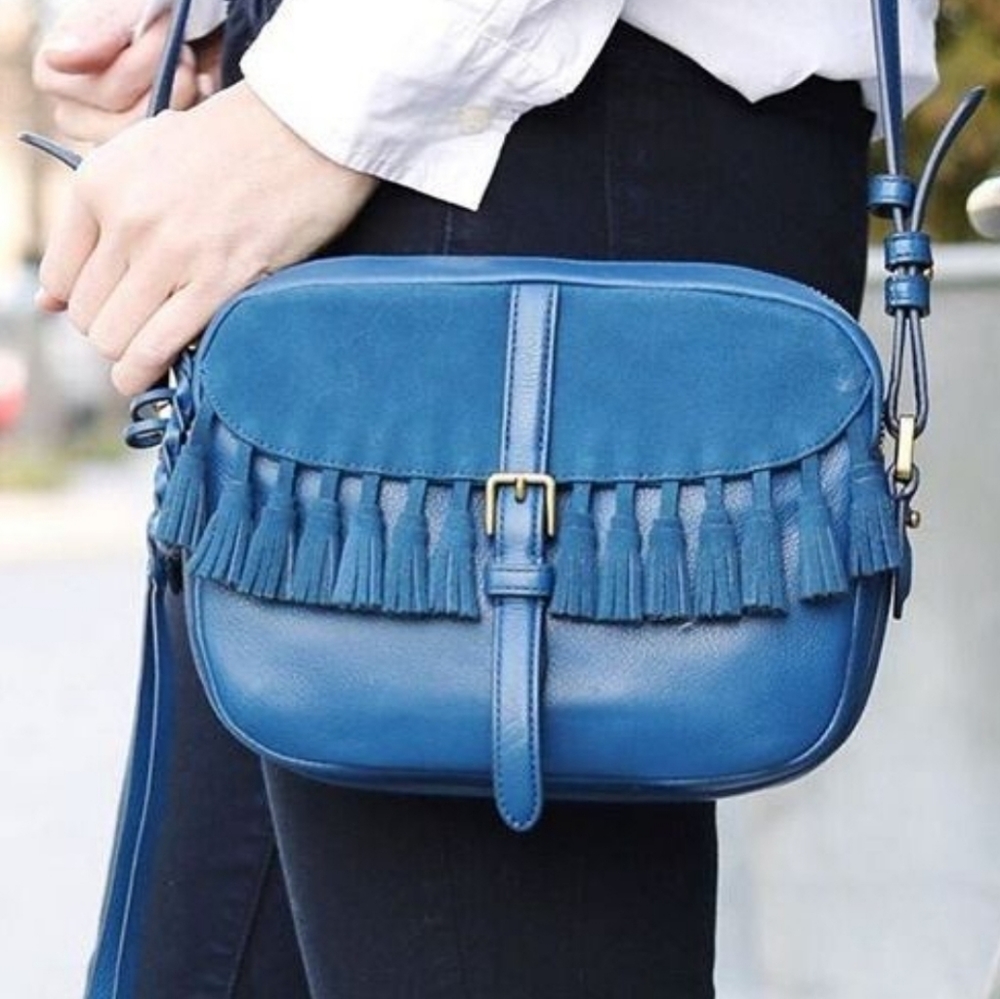 MOVING SALE 🗝FOSSIL🗝 Kendall Crossbody EUC!